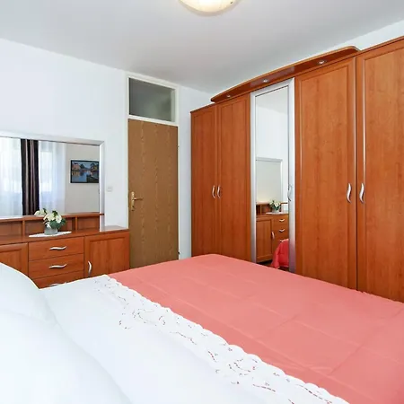 Brigth And Breezy Apartamento